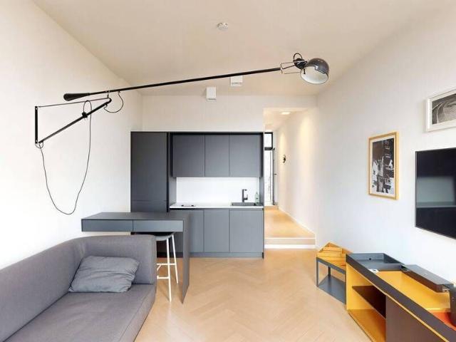 Genial Zentral am Landwehrkanal Möbliertes Apartment