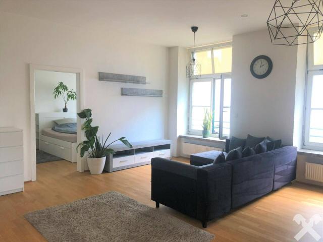 Genial zentral für Stadtliebhaber: Modern ausgestattete 2 Zimmer Wohnung
