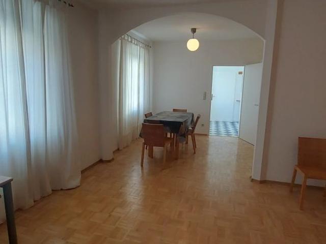 GENIAL ZENTRALE WOHNOASE
