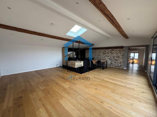 GENILAC Sublime Duplex de 138m² avec terrasse, garage, parki