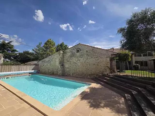 Génissac 33420 Achat / Vente maison 6 pièces t6 piscine terrasse