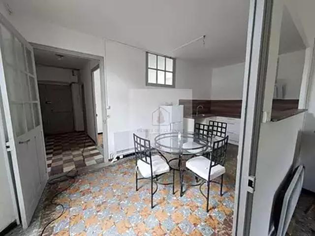 Génolhac 30450 Location appartement 3 pièces t3 au dernier étage terrasse