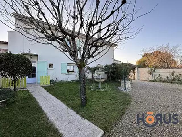 Gensac la Pallue 16130 Achat / Vente maison 5 pièces t5 garage
