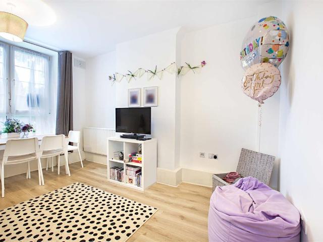 Geoffrey House, Borough SE1, 3 bed flat to rent, £3,300 pcm | PrimeLocation