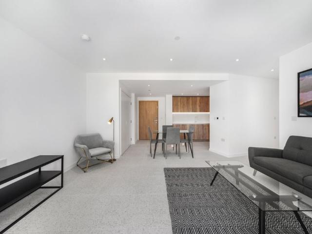 Georgette Apartments, London E1, 2 bed flat to rent, £3,012 pcm | PrimeLocation