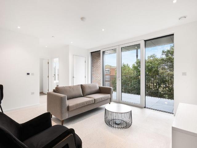 Georgette Apartments, Silk District, London E1, 2 bed flat to rent, £3,250 pcm | PrimeLocation