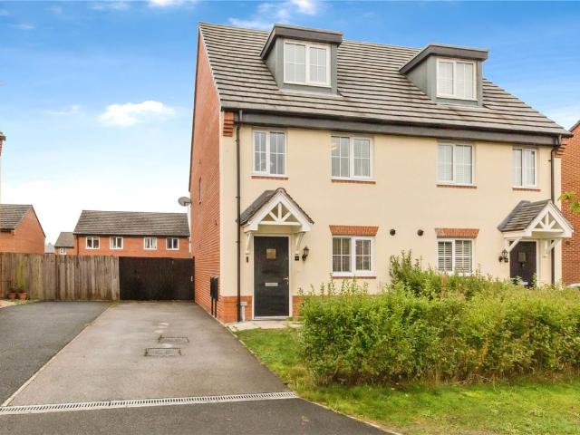 George Crawford Road, Crewe CW1, 3 bed town house to rent, £1,300 pcm | PrimeLocation
