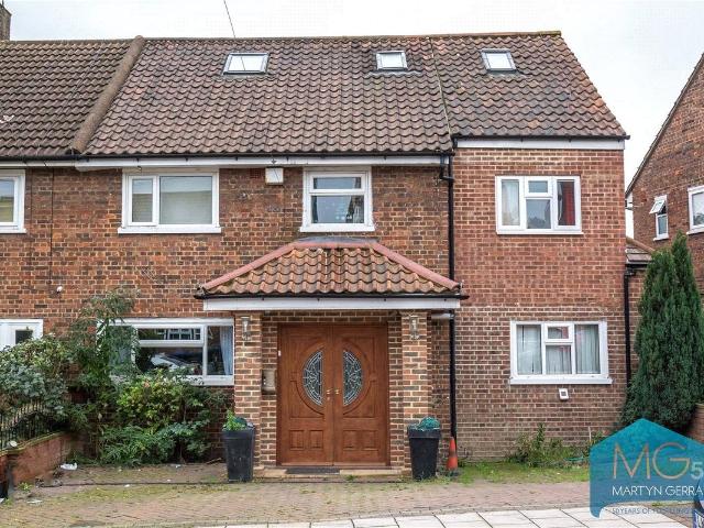 George Crescent, Muswell Hill, London N10, 6 bed detached house to rent, £4,260 pcm | PrimeLocation
