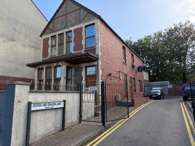 George And Dragon Lane, Redfield, Bristol BS5, 2 bed end terrace house to rent, £1,350 pcm | PrimeLocation
