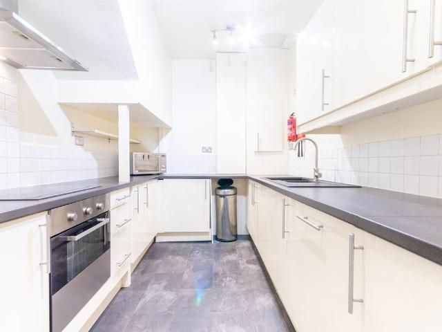 George House, 36 Osborne Road NE2, 5 bed shared accommodation to rent, £3,151 pcm | PrimeLocation
