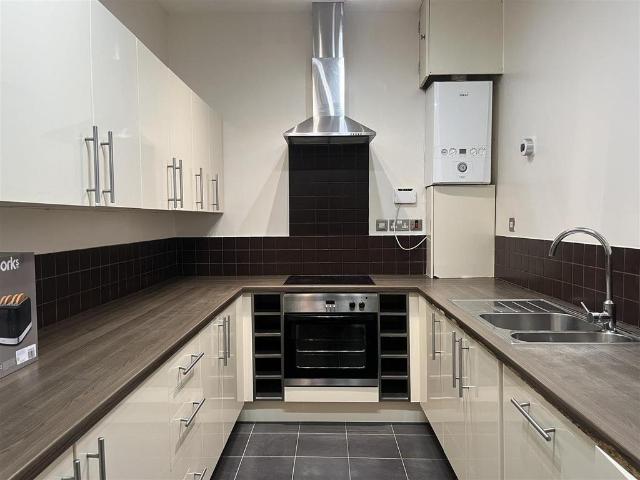 George House, 36 Osborne Road 6 bed apartment to rent £3,650 pcm £842 pw