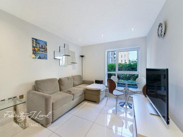 George Mathers Road, London, SE11 1 bed flat to rent £2,150 pcm £496 pw