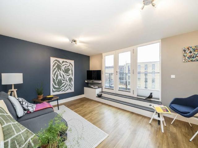 George Mathers Road, London, SE11 4RB, United Kingdom | 2 bed apartment for rent #139270649 | Rentberry