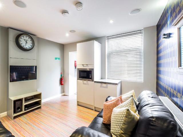 George Street, Newcastle Under Lyme ST5, 4 bed terraced house to rent, £516 pppm | PrimeLocation