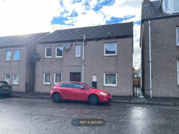 George Street, Coupar Angus, Blairgowrie PH13, 2 bed flat to rent, £750 pcm | PrimeLocation