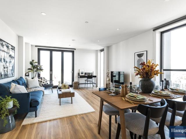 George Street, Croydon CR0, 3 bed flat to rent, £2,485 pcm | PrimeLocation