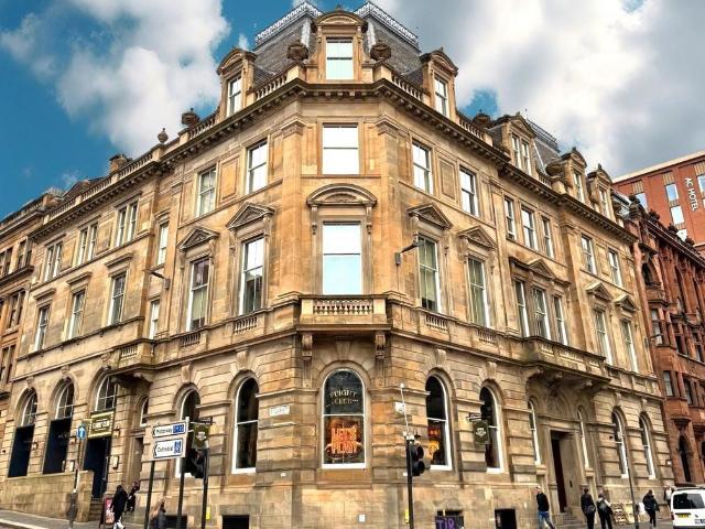 George Street, Glasgow, G1 1 bed flat to rent £1,195 pcm £276 pw