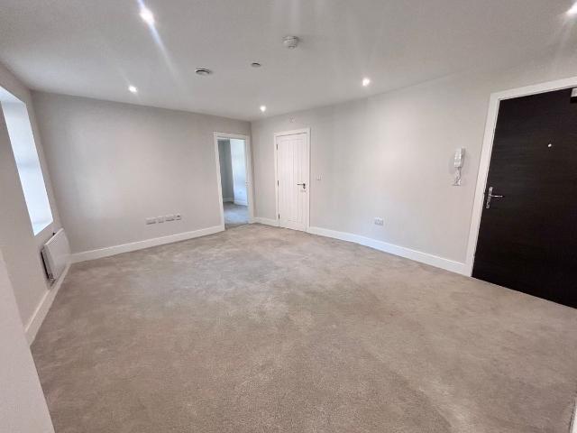 George Street, Hull HU1, 1 bed flat to rent, £725 pcm | PrimeLocation