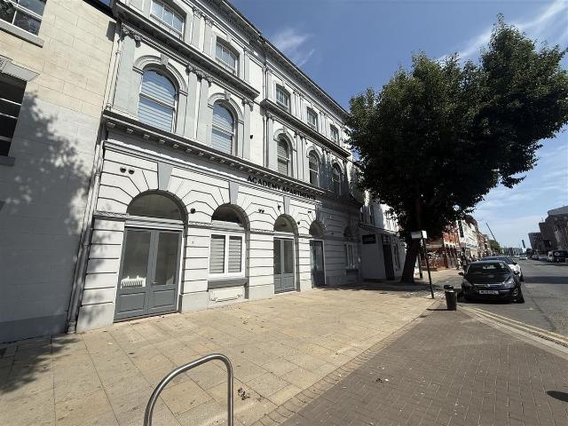 George Street, Hull HU1, 1 bed flat to rent, £875 pcm | PrimeLocation