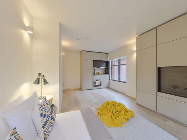 George Street, Luton LU1, Studio to rent, £750 pcm | PrimeLocation
