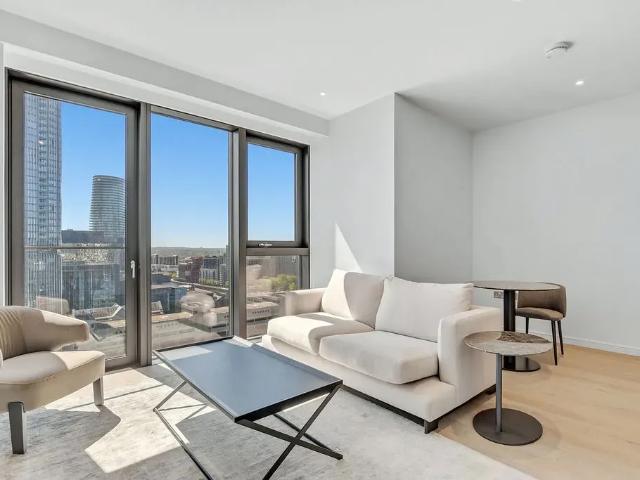 George Street, London E14, Studio to rent, £2,607 pcm | PrimeLocation