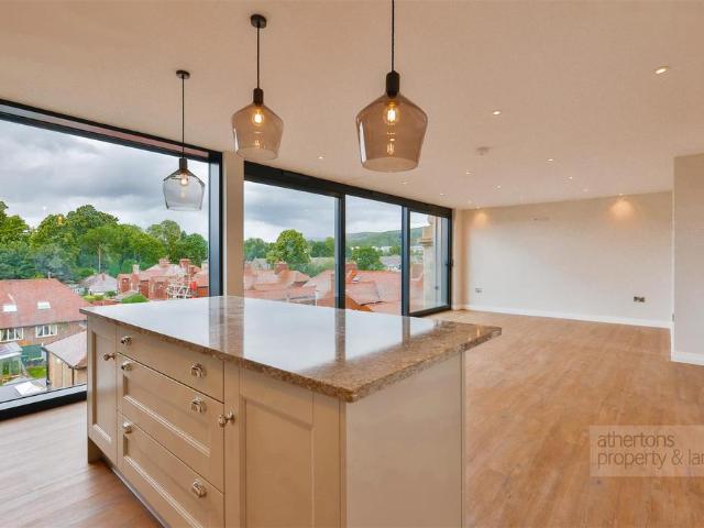 George Street, Whalley, Clitheroe 2 bed apartment to rent £1,700 pcm £392 pw