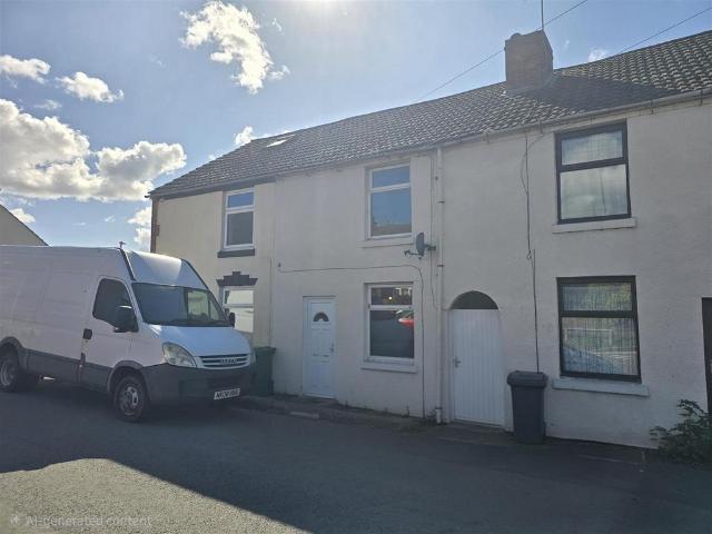 George Street, Worcestershire DY10 3 bed terraced house to rent £895 pcm £207 pw