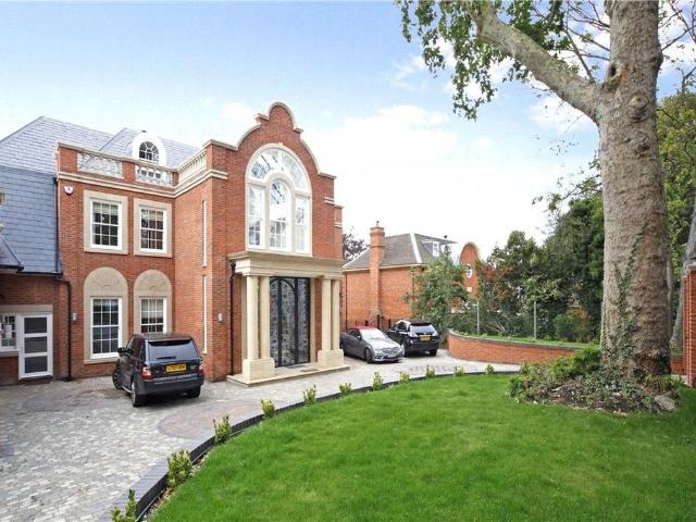 George Road, Kingston upon Thames. 8 bed detached house to rent £25,000 pcm £5,769 pw