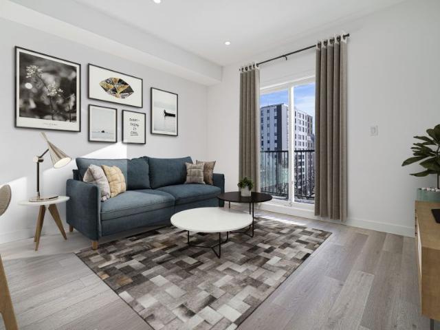 Georgia: Black Accents – 196 Colony, Winnipeg, MB