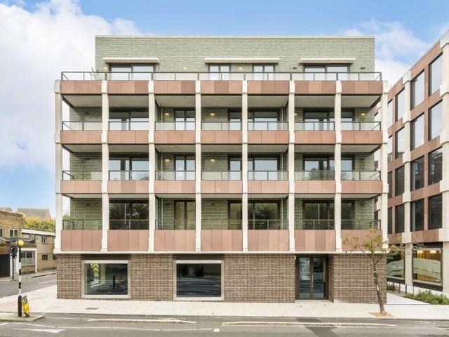 Georgiana Street, London, NW1 0TA, United Kingdom | 3 bed apartment for rent #140395927 | Rentberry