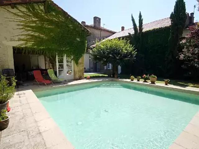 Geaune 40320 Achat / Vente maison 8 pièces t8 au dernier étage