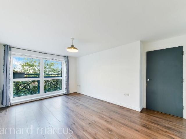 Gean Court, Bounds Green N11, 1 bed flat to rent, £1,575 pcm | PrimeLocation