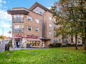 Gean Court, Bounds Green N11, 1 bed flat to rent, £1,575 pcm | PrimeLocation