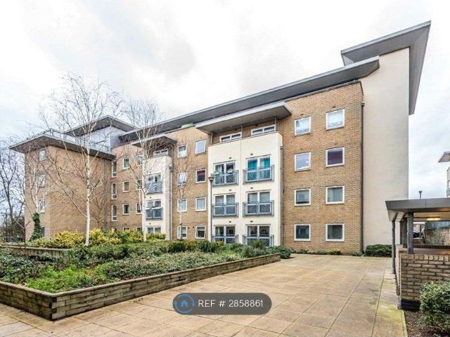 Gean Court, London N11, 1 bed flat to rent, £1,650 pcm | PrimeLocation