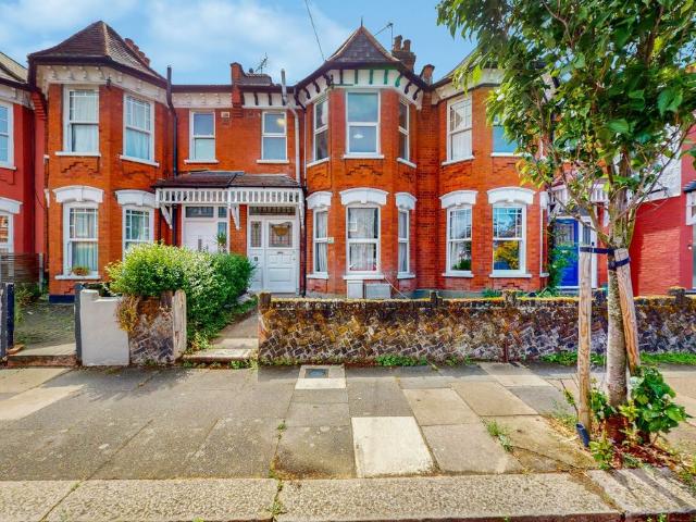 Geary Road, London NW10, 4 bed terraced house to rent, £3,700 pcm | PrimeLocation