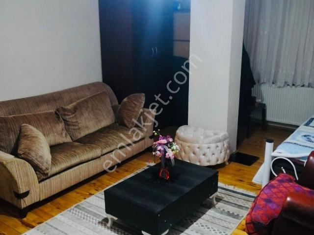 Yavuzselim Mah Arakat Balkonlu Yatırımlık 4+1 Satılık Daire