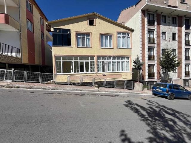 Gebze Adem Yavuz Mahallesi'nde Geniş Kiralık 2 + 1