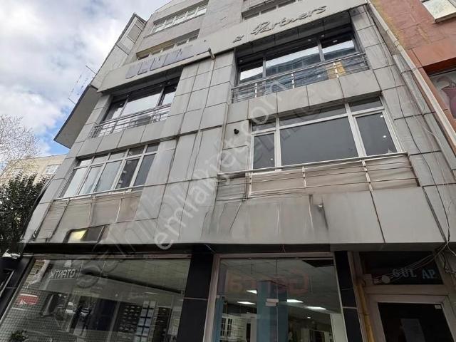 Gebze Çarşının İçinde 3+1 Merkezi Konumda Satılık Daire