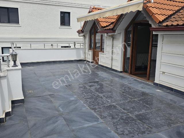 Gebze Barış Mah. Deniz Manzaralı Teraslı 1+1 Kiralık Daire