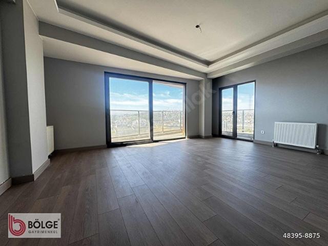 GEBZE BARIŞ MAHALLESİ DENİZ MANZARALI ULTRA LÜKS 2+1 90 M DAİRE