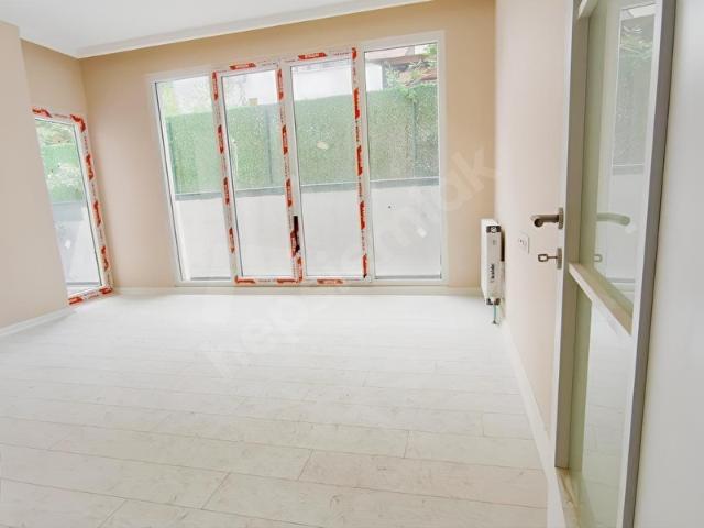 GEBZE BARIŞ MH'DE ARAKAT 3+1 DONANIMLI FERAH SATILIK DAİRE
