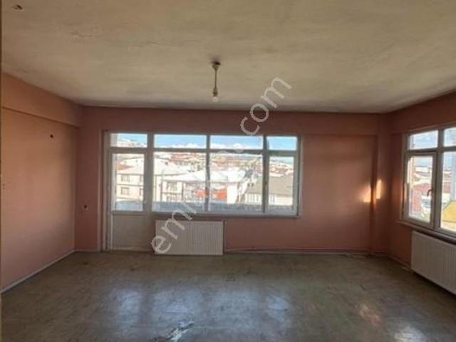 Gebze Beylıkbag Mah Kiralık 3+1 Sobalı Daire