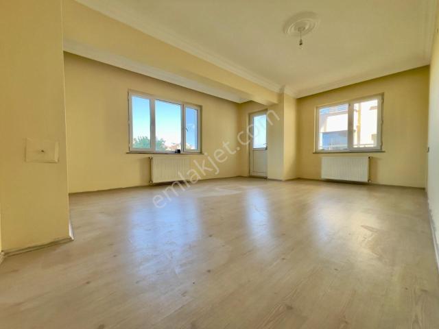Gebze Center & Tübitak'a 5 Dk Vadi Manzaralı 3+1