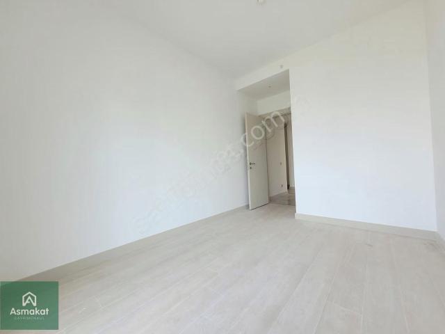 Gebze Emlak Konut 3. Etap G Parsel Peyzaj Manzaralı Kiralık 3+1