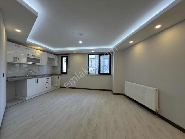 Gebze İstasyon Mahallesi'nde Satılık 2+1 Daire
