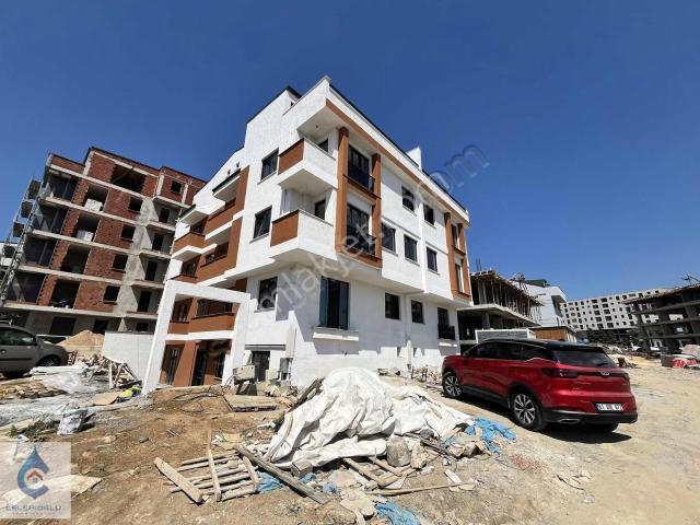 Gebze Köşklüçeşme E 5'e Yakın Satılık Lüks 2+1 Arakat