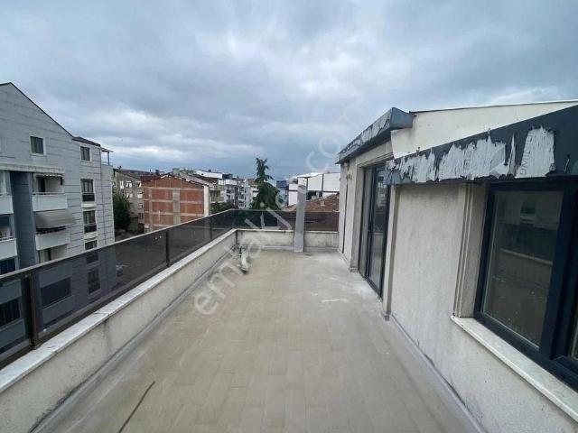 Gebze Osman Yılmaz Mahallesi'nde Satılık 4+1 Dubleks | 220 M²