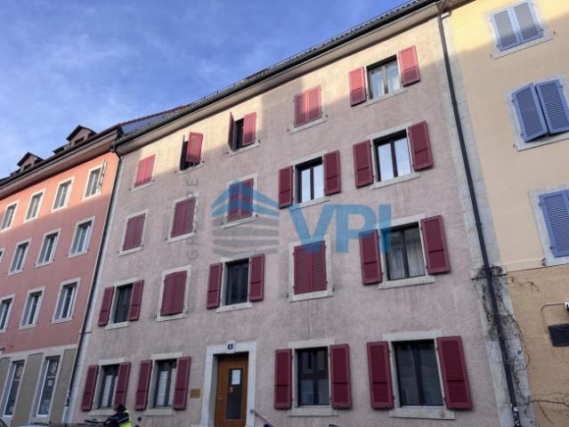Gebäude mit 9 Wohnungen