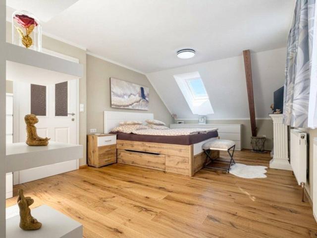 GEBAUT ZUM WOHNEN. GEMACHT ZUM LEBEN. | 180 m² WF | Pool | PV | Wärmepumpe