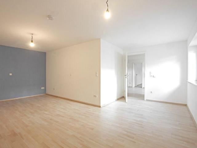 Geborgenheit ist Trumpf. 3 Zimmer Wohnung im Souterrain eines top gepflegten Wohnhauses